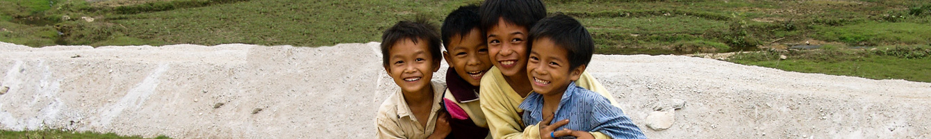Kinder im Norden Vietnams Nähe Sapa