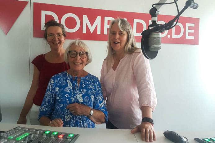 Zusammen mit der Moderatorin Uta und meiner Patentante Brigitte zu Besuch beim domradio Köln