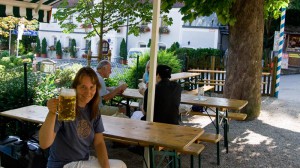 Beate Steger auf dem Münchner Jakobsweg 