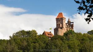 Burg Berwartstein - Pfälzer Jakobswege Südroute