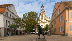 Pilgerstatue in Speyer - offizieller Beginn der Pfälzer Jakobswege