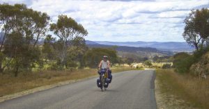 Carol Streeter auf dem Weg Richtung Kosciuszko-Nationalpark in Australien