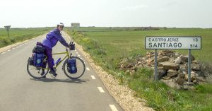 Beate Steger und Carol Streeter pilgerten mit dem Fahrrad auf dem Camino Frances von Pamplona nach Santiago de Compostela