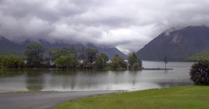 Lake Rotoiti, Nelson Lakes Nationalpark, der eigentliche See ist hinter den Bäumen, alles Wasser vorne ist zuviel, Süd-Insel, Neuseeland